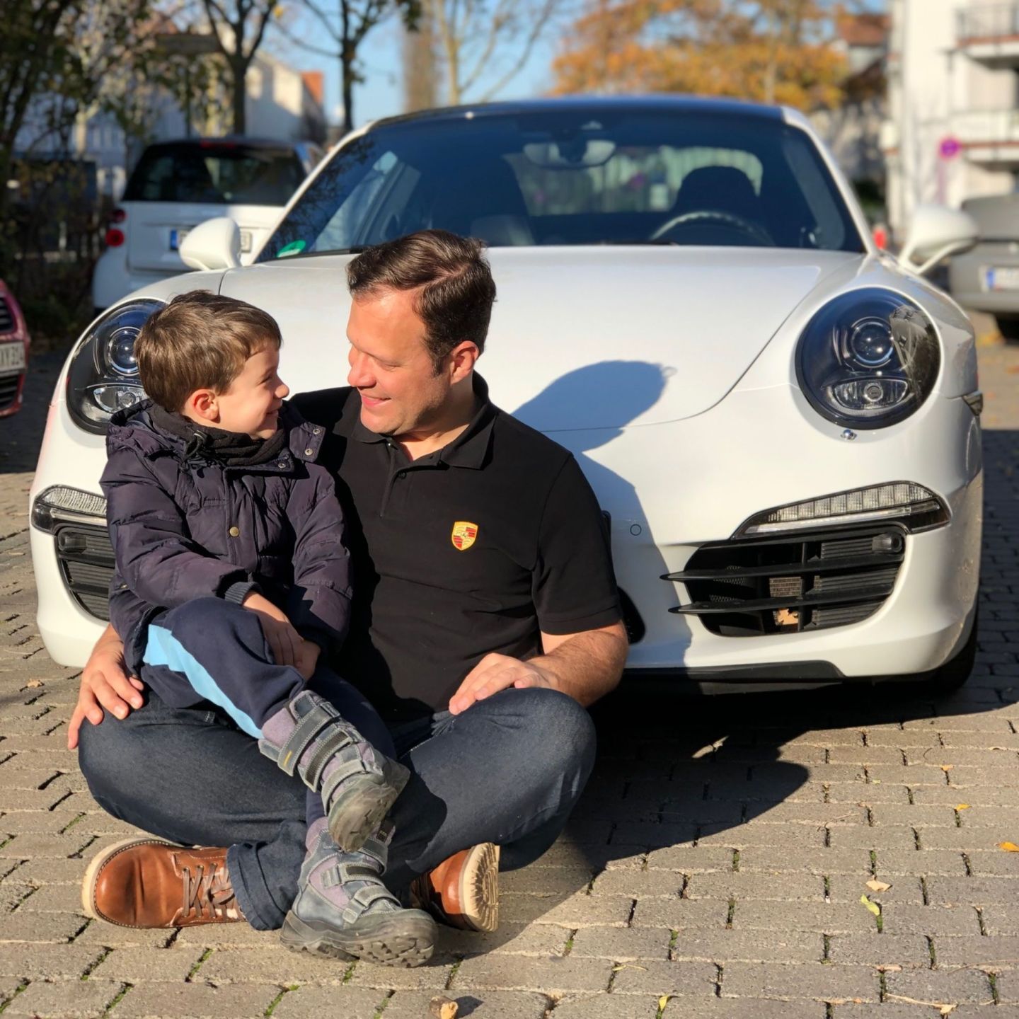 child's porsche car