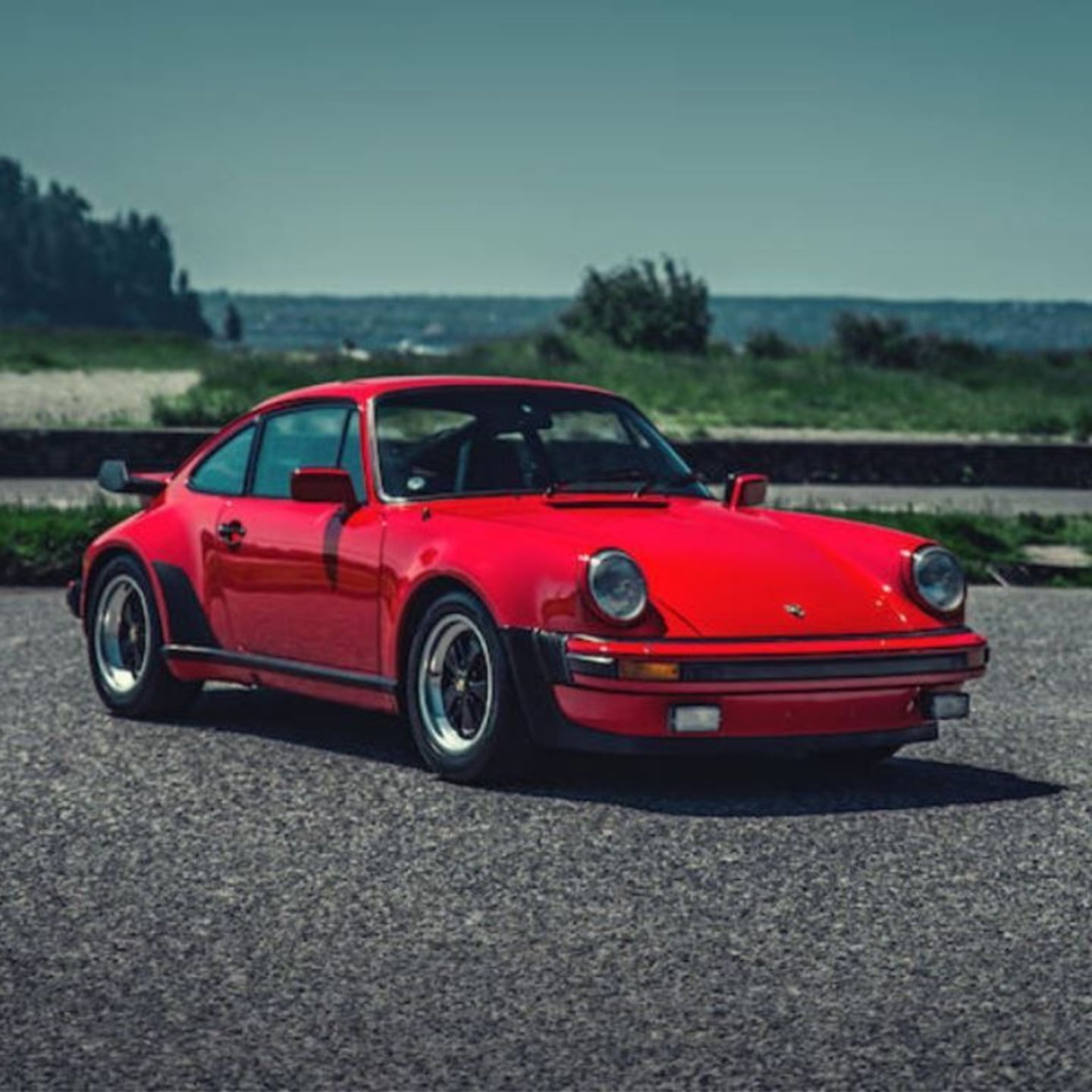 930 Passion with Modern Reliability | Porsche Asia Pacific